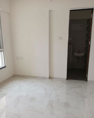 Room in 3 BHK Apartment at WJV Sai Aura, Pimple Saudagar – for Rent