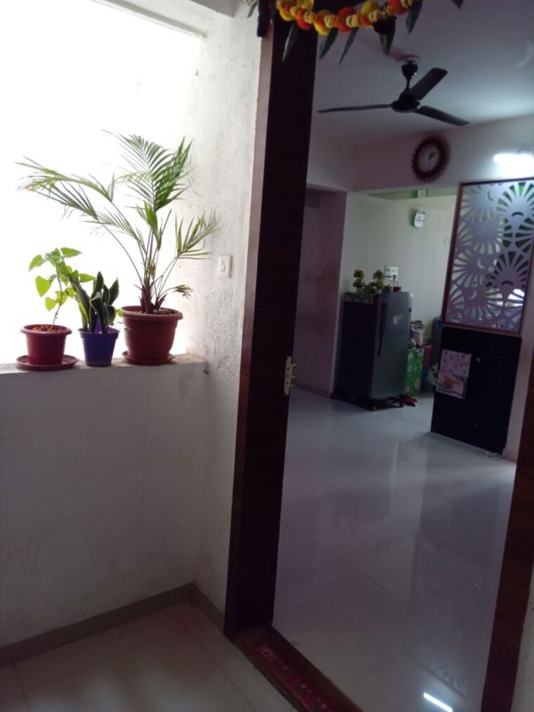 Room, saheel-itrend-homes-phase-2 1.5 Bedroom 550 Sq.Ft. Apartment In Hinjewadi Pune 10474648