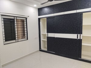 Room in 3 BHK Apartment at RR Residency Madhapur, Madhapur – for Rent