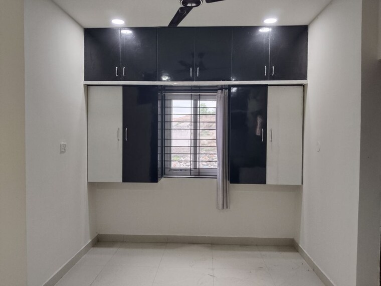 Room, rr-residency-madhapur 3 Bedroom 1700 Sq.Ft. Apartment In Madhapur Hyderabad 10474613
