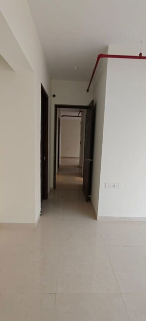 Lobby in 2 BHK Apartment at Kalpataru Paramount B, Kapur Bawdi – for Sale