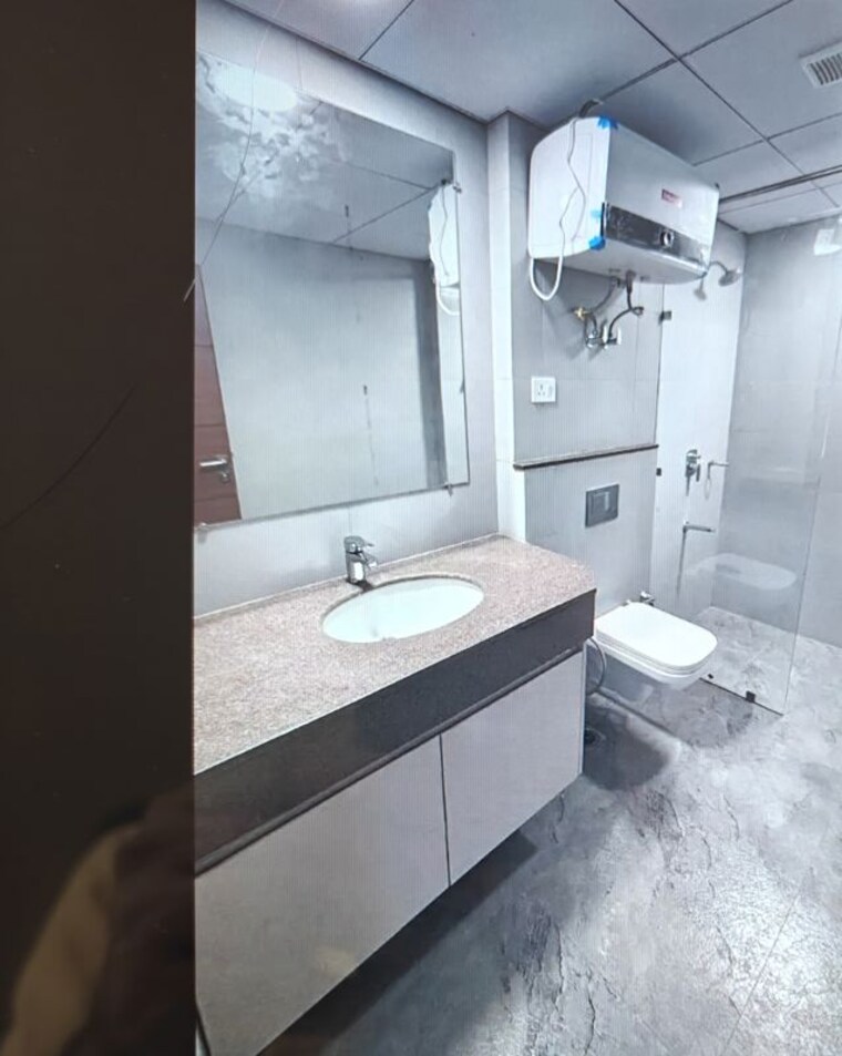 Bathroom, godrej-meridien 4 Bedroom 2720 Sq.Ft. Apartment In Sector 106 Gurgaon 10474682