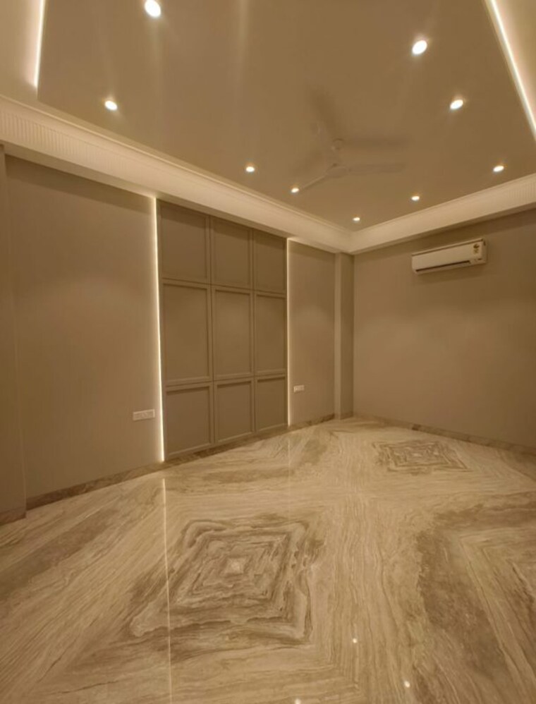 Dinning Area, greater kailash 3 Bedroom 1800 Sq.Ft. Builder Floor In Greater Kailash Delhi 10474738