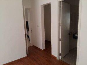 Room in 4 BHK Builder Floor at Vatika Gurgaon Next Plots, Sector 82 – for Rent