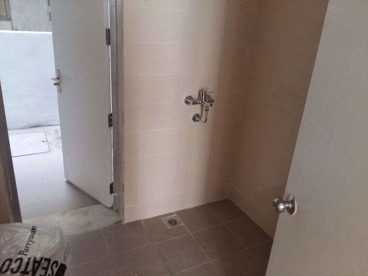 Bathroom, vatika-gurgaon-next-plots 4 Bedroom 3400 Sq.Ft. Builder Floor In Sector 82 Gurgaon 10474730
