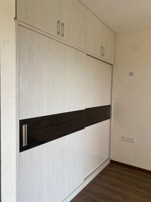 Room in 3 BHK Apartment at Adani Samsara Arya, Sector 60 – for Rent