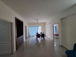 Room in  Apartment at Babukhan Solitaire, Gachibowli – for Rent
