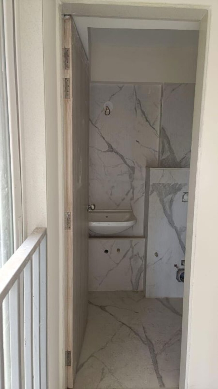 Bathroom, bbj-siena 2 Bedroom 860 Sq.Ft. Apartment In Vikhroli East Mumbai 10474792