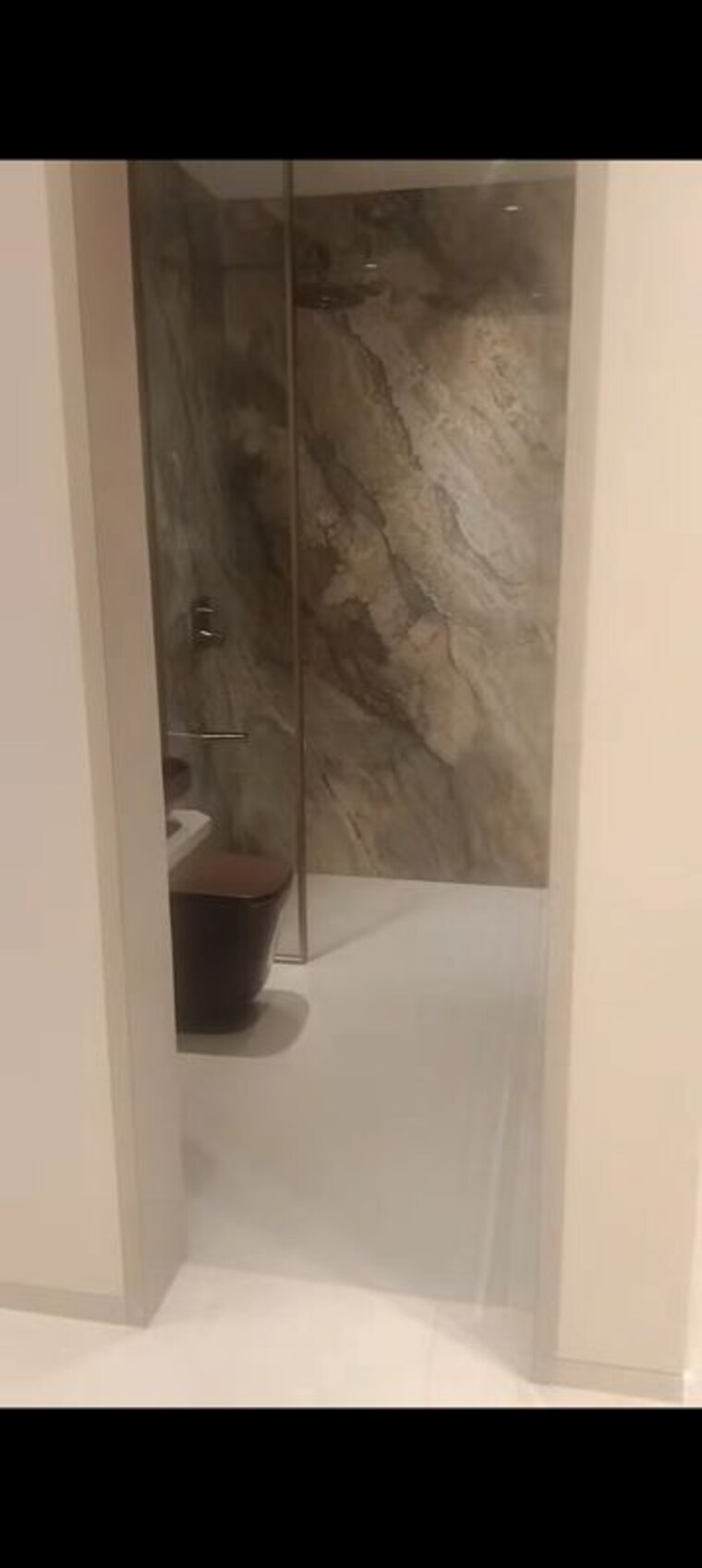 Bathroom, veena-insignia 3.5 Bedroom 1400 Sq.Ft. Apartment In Andheri West Mumbai 10474805