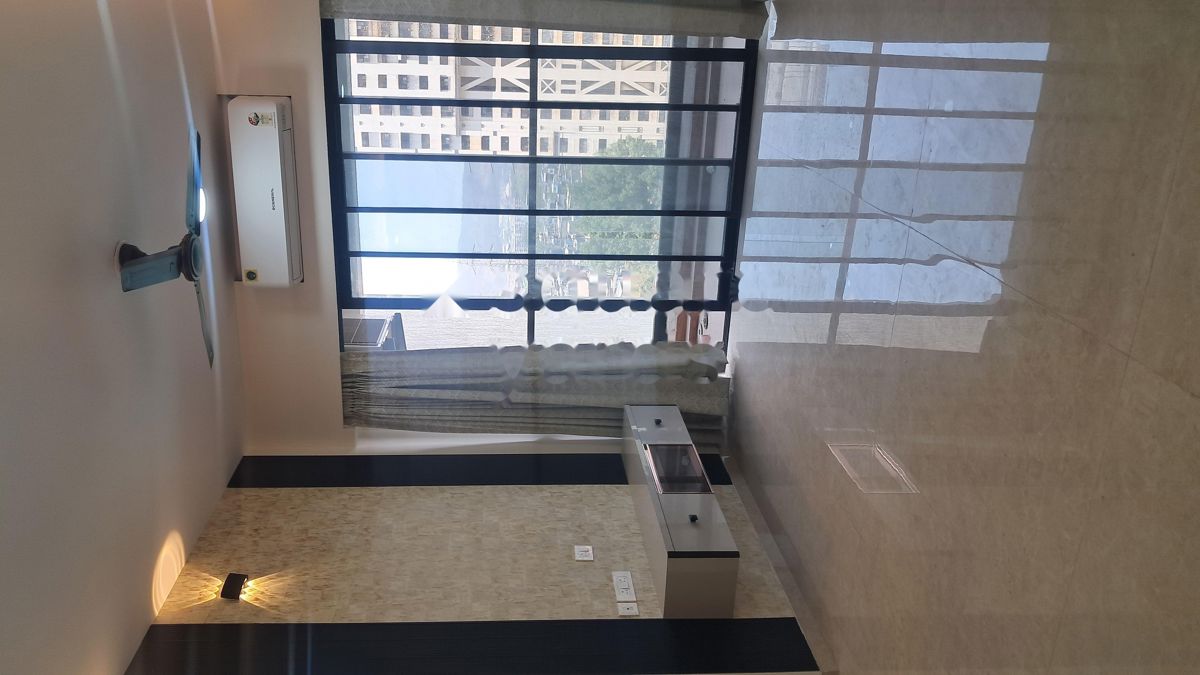 2 BHK 1050 Sq.Ft. Apartment in Dosti Eastern Bay