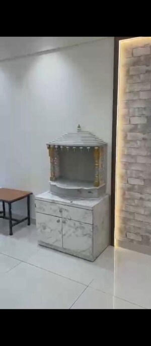Furnished Amenities in 3 BHK Apartment at SD Epsilon, Kandivali East – for Rent