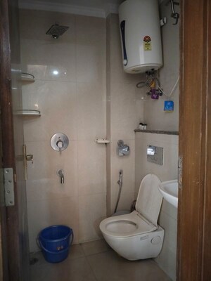 Bathroom in 1 BHK Builder Floor at Saket – for Rent