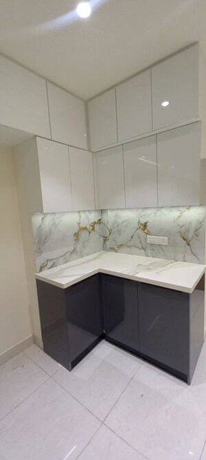 Bathroom in 3 BHK Apartment at Prestige Beverly Hills, Kokapet – for Rent