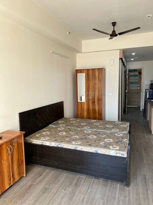 1 RK Apartment For Sale in Gaur Runway Suites, Gaur Yamuna City
