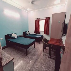 Room in  Pg at Sector 46 – for Rent