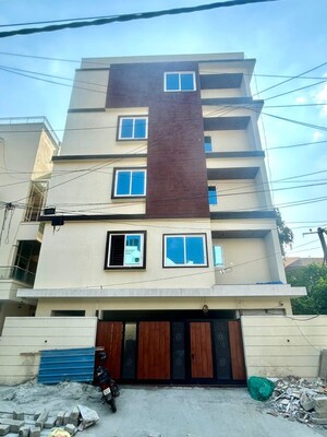  Shop For Sale in Indiranagar