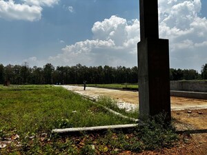  Plot – Garden View at Pondha - for Sale