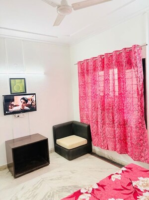 Bedroom in  Pg at Sector 30 – for Rent