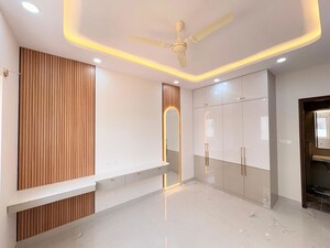Room in 4 BHK Apartment at Adarsh Greens, Kogilu – for Rent
