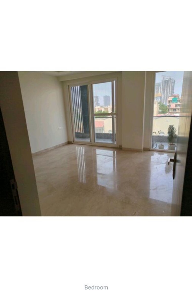 Room, emaar-emerald-floors-premier 4 Bedroom 1975 Sq.Ft. Apartment In Sector 65 Gurgaon 10474958