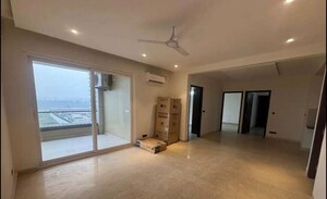 Room in 4 BHK Apartment at Maya Green Lotus Utsav, International Airport Road – for Rent