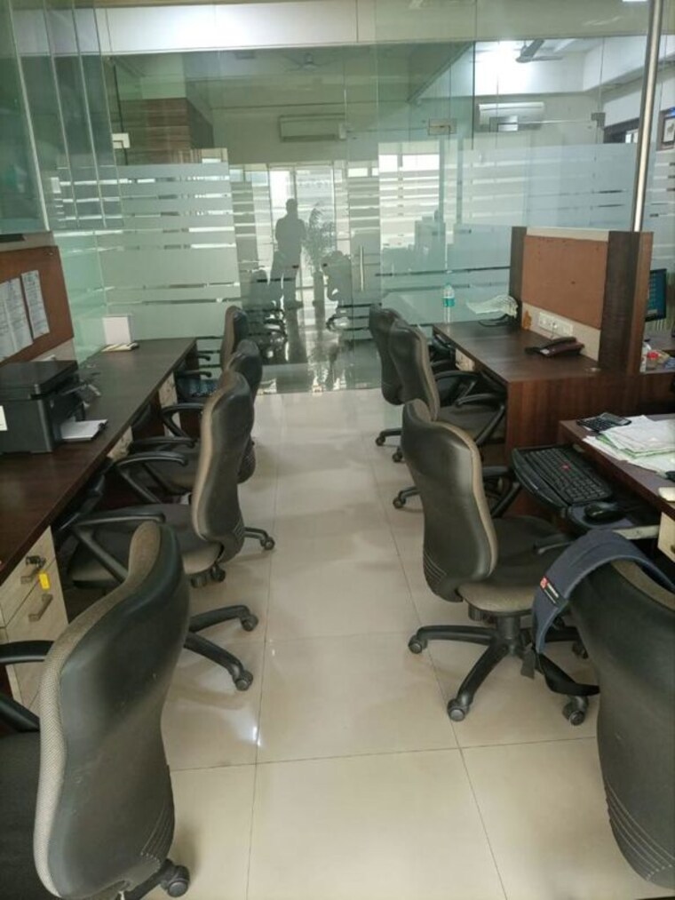 Team Area, shree-ambience-court Commercial Office Space 1321 Sq.Ft. In Vashi Sector 19e Navi Mumbai 10474954