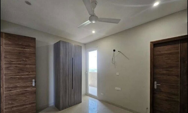 Room, skyline-elevate 4 Bedroom 2200 Sq.Ft. Apartment In Ramgarh Bhudda Zirakpur 10474978