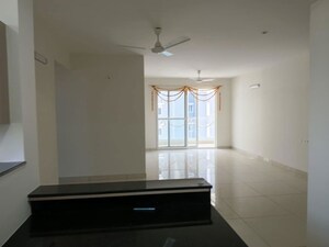 Room in 3 BHK Apartment at DSR RR Avenues, Yelahanka – for Rent