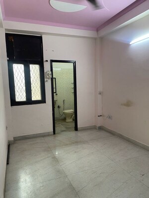 Room in 2 BHK Builder Floor at Vaishali Sector 5 – for Sale