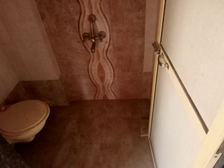 Bathroom, taloja sector 10 1.5 Bedroom 700 Sq.Ft. Apartment In Taloja Sector 10 Navi Mumbai 10474854