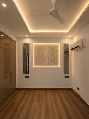 Room in 3 BHK Builder Floor at NKV Golden Avenue, Sohna Sector 35 – for Rent