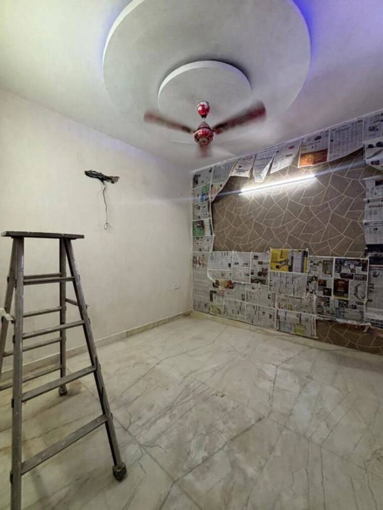 Bathroom, ramesh nagar 2 Bedroom 100 Sq.Yd. Builder Floor In Ramesh Nagar Delhi 10474386