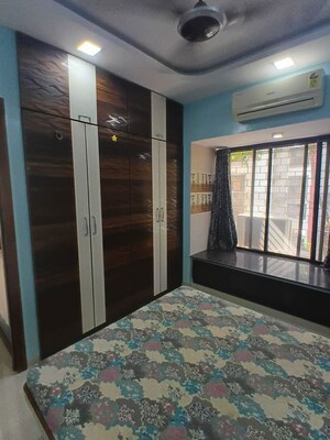 Bedroom in 2 BHK Apartment at Green Meadows Bluilding 2 Chs Ltd, Kandivali East – for Rent