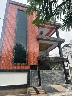 3 BHK Independent House – Exterior View View at Gomti Nagar - for Rent