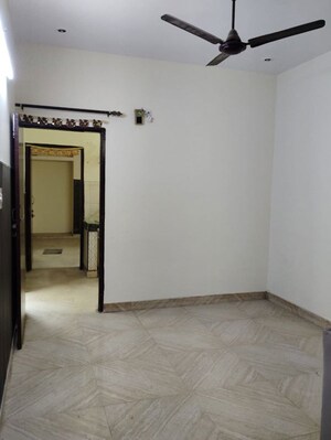 2 BHK Independent House For Rent in Krishna Palace Faridabad, Sector 15a
