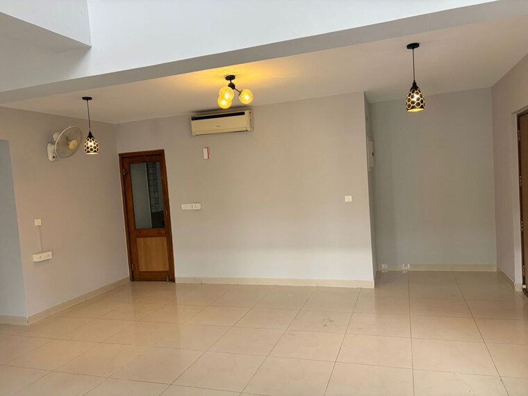 Room, embassy-habitat 5 Bedroom 3330 Sq.Ft. Apartment In Palace Road Bangalore 10475150
