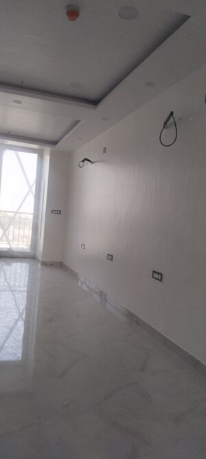  Office Space For Rent in Omaxe Sun, Sector 79