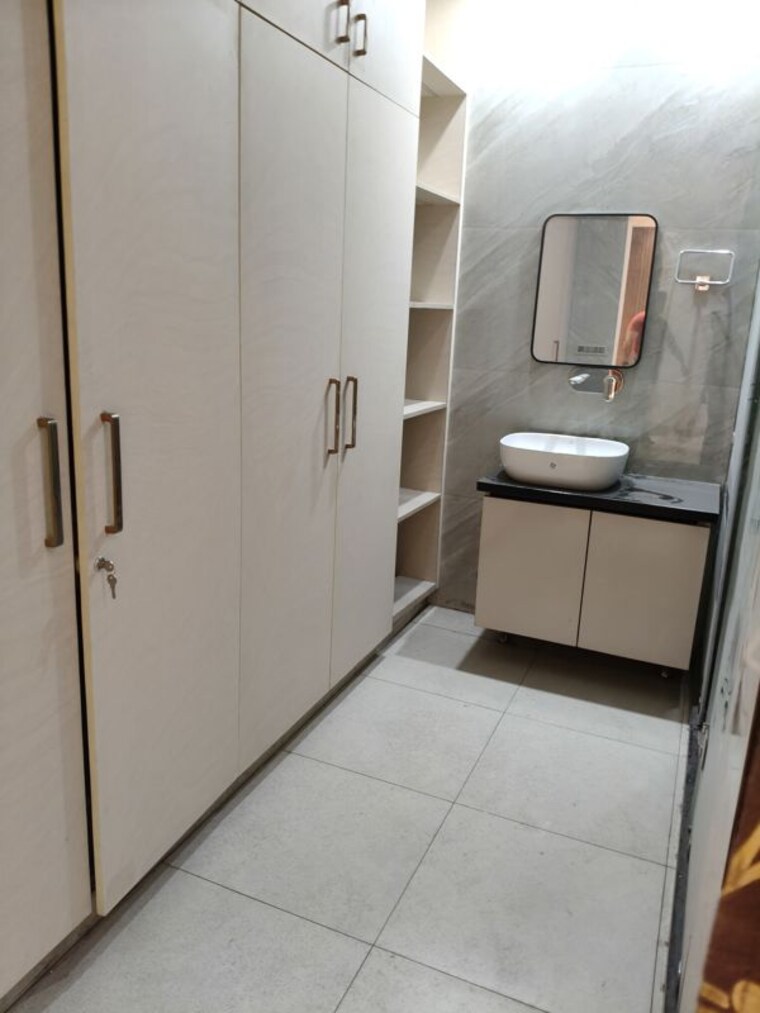 Bathroom, sector 16 a 3 Bedroom 2150 Sq.Ft. Builder Floor In Sector 16 A Faridabad 10475222