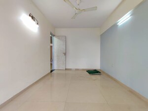 2.5 BHK Apartment For Rent in Abrol Vastu Park, Malad West