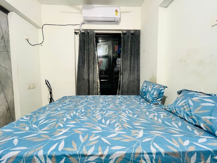 Bedroom, hiranandani-solitaire-studio-apartment 1 Bedroom 370 Sq.Ft. Apartment In Ghodbunder Road Thane 10475367