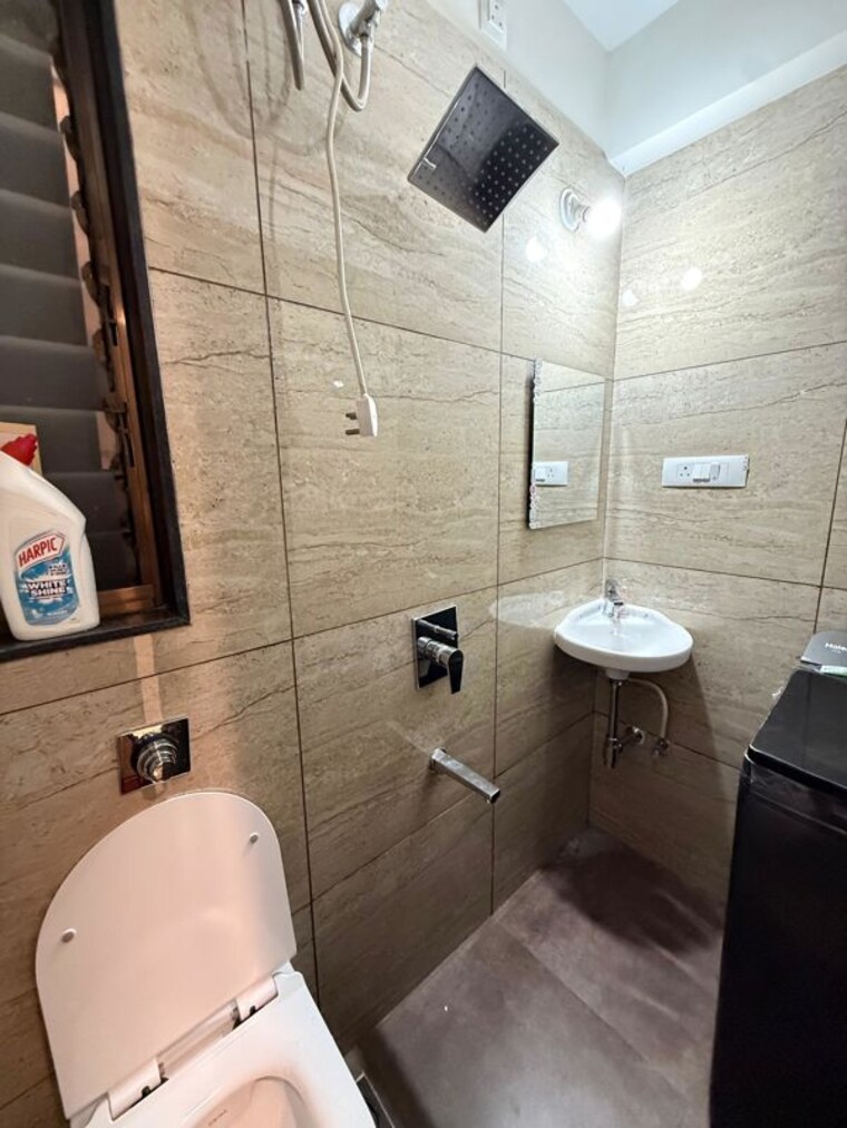 Bathroom, alliance-abhimanyu 2 Bedroom 800 Sq.Ft. Apartment In Malad West Mumbai 10475390