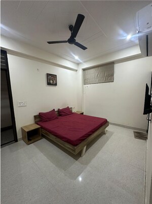 Room in  Pg at Sector 69 – for Rent