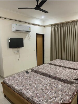 Room in  Pg at Sector 69 – for Rent