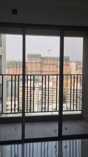 Room in 2 BHK Apartment at Regency Astra, Baner – for Sale