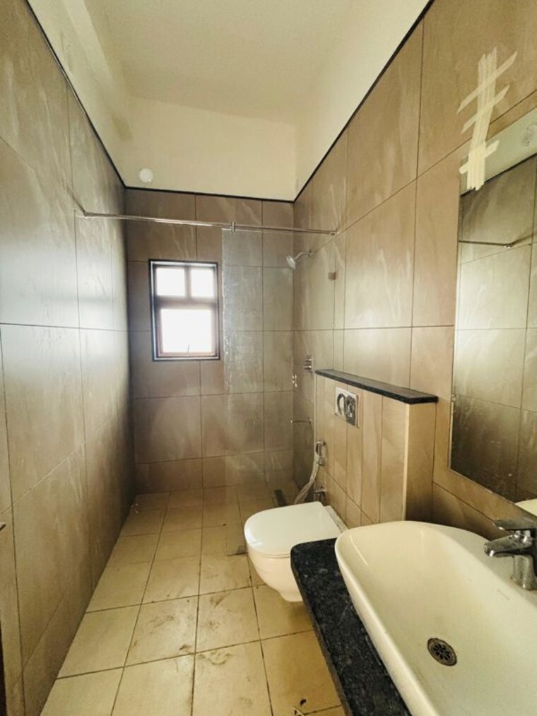 Bathroom, aspen-greens-at-the-prestige-city 4 Bedroom 3364 Sq.Ft. Villa In Sarjapur Road Bangalore 10475454