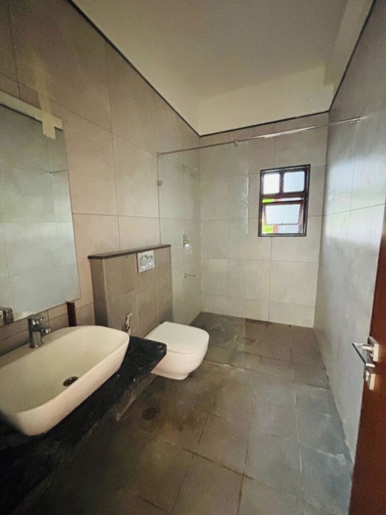 Bathroom, aspen-greens-at-the-prestige-city 4 Bedroom 3364 Sq.Ft. Villa In Sarjapur Road Bangalore 10475454