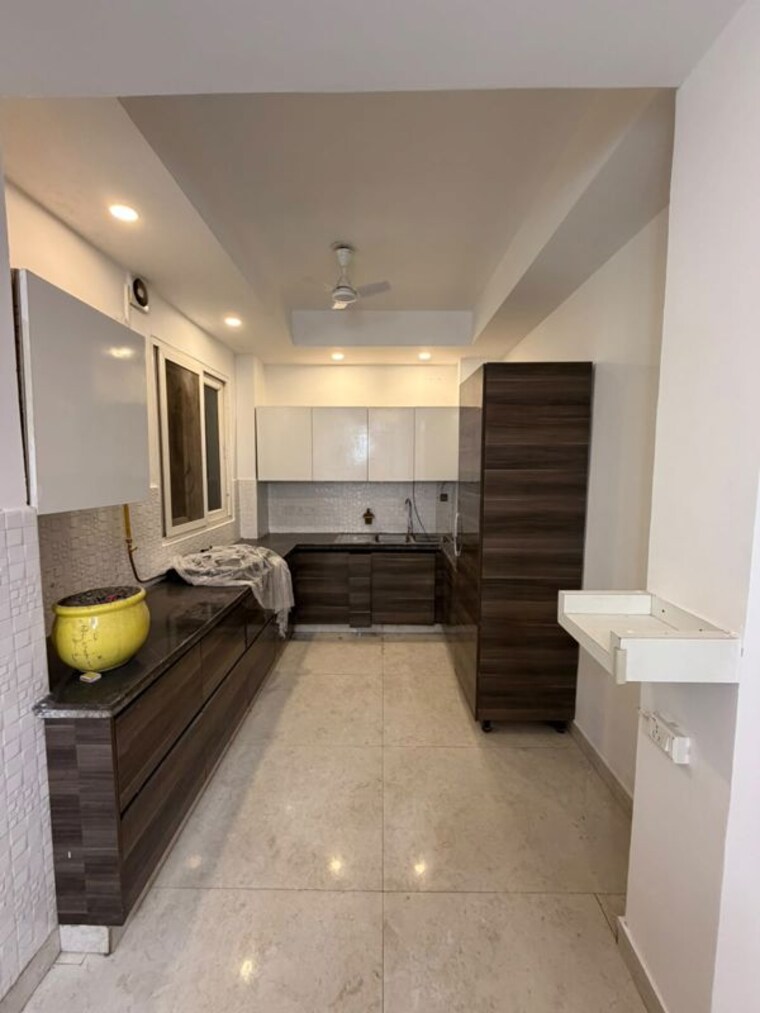 Kitchen, saket 3 Bedroom 1200 Sq.Ft. Builder Floor In Saket Delhi 10475455