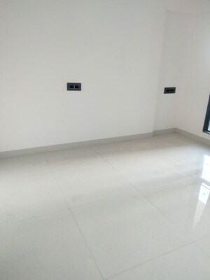 Room in 2 BHK Apartment at DGS Sheetal Tapovan, Malad East – for Rent