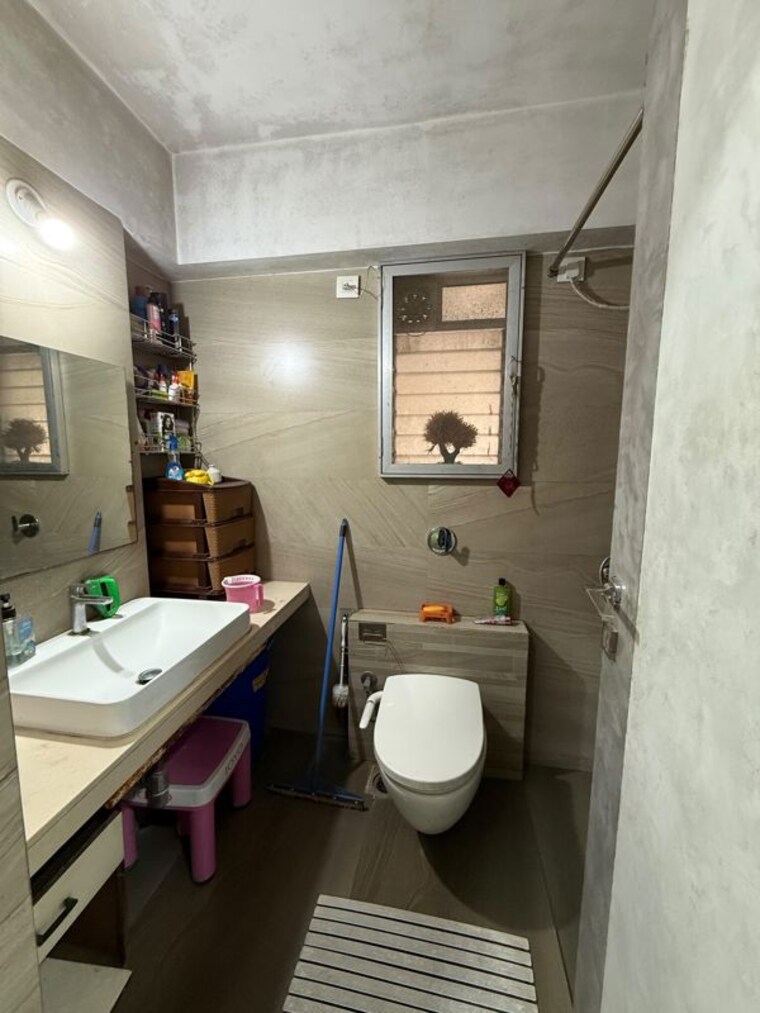 Attached Bathroom, auralis-the-twins 2 Bedroom 872 Sq.Ft. Apartment In Louis Wadi Thane 10475500