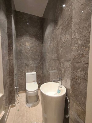 Bathroom in 1 BHK Apartment at Lotus Homz, Sector 111 – for Rent